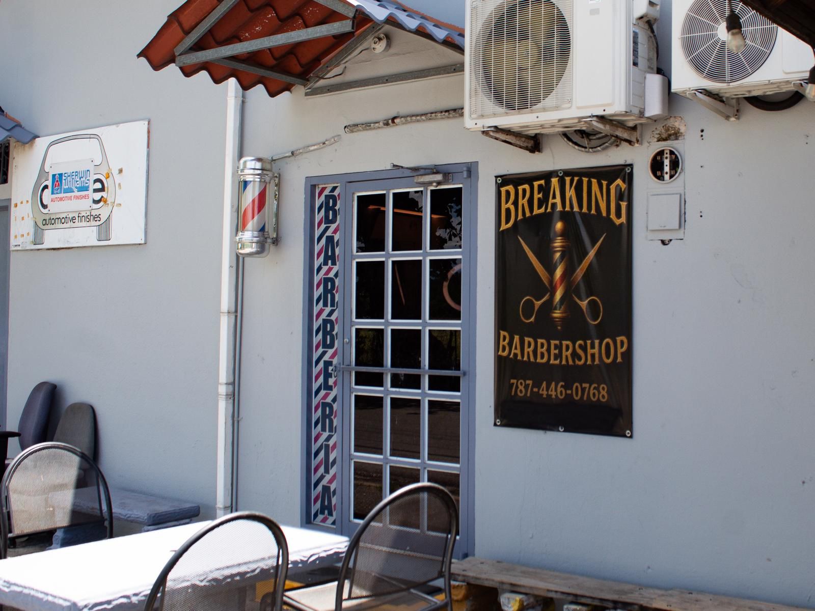 Instalaciones de Breaking Barbershop, barbería de lujo en Puerto Rico